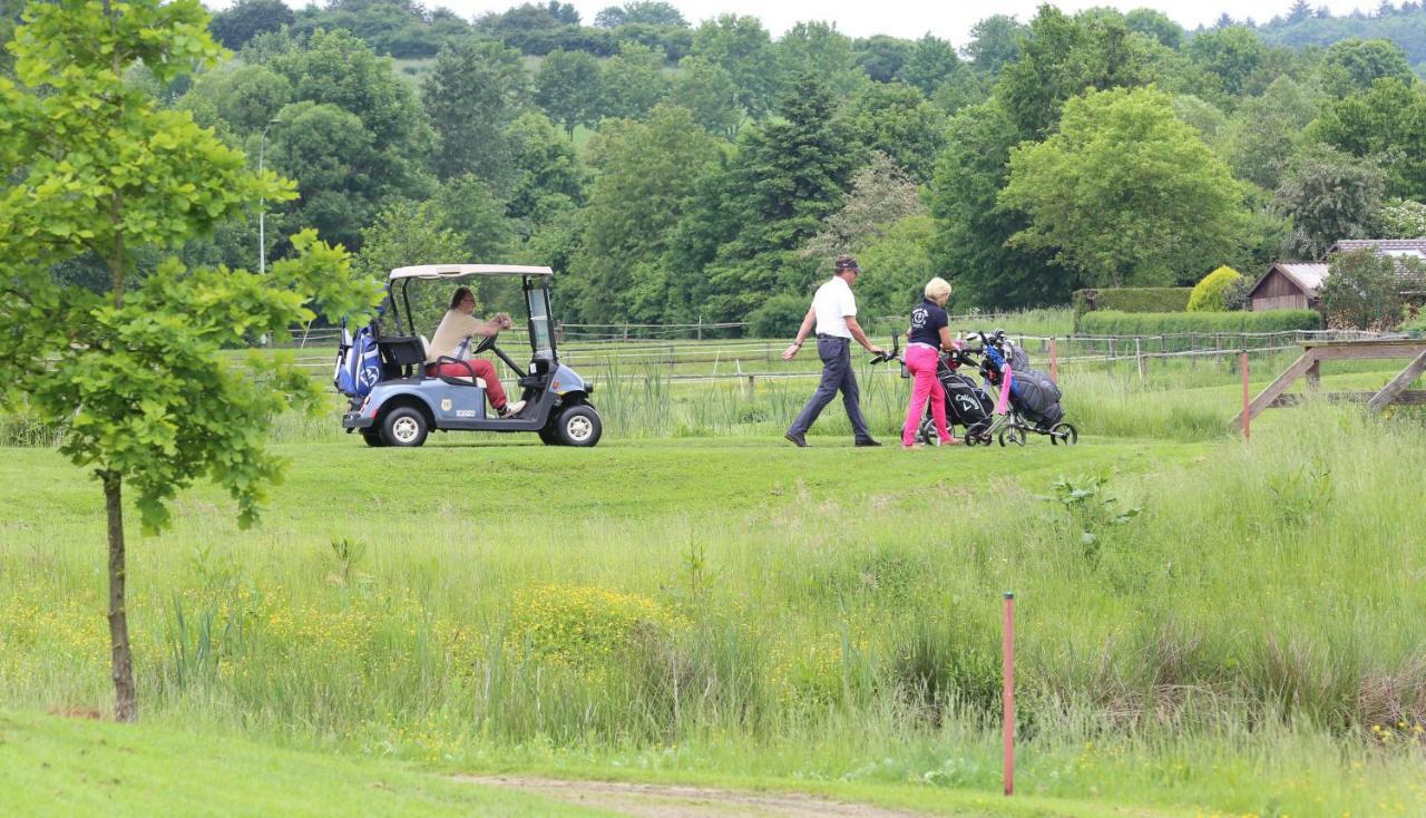 Apartments Golfpark Schlossgut Sickendorf Lauterbach Extérieur photo